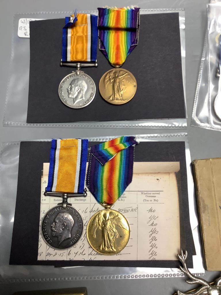 A group of assorted WW1 medals and badges etc